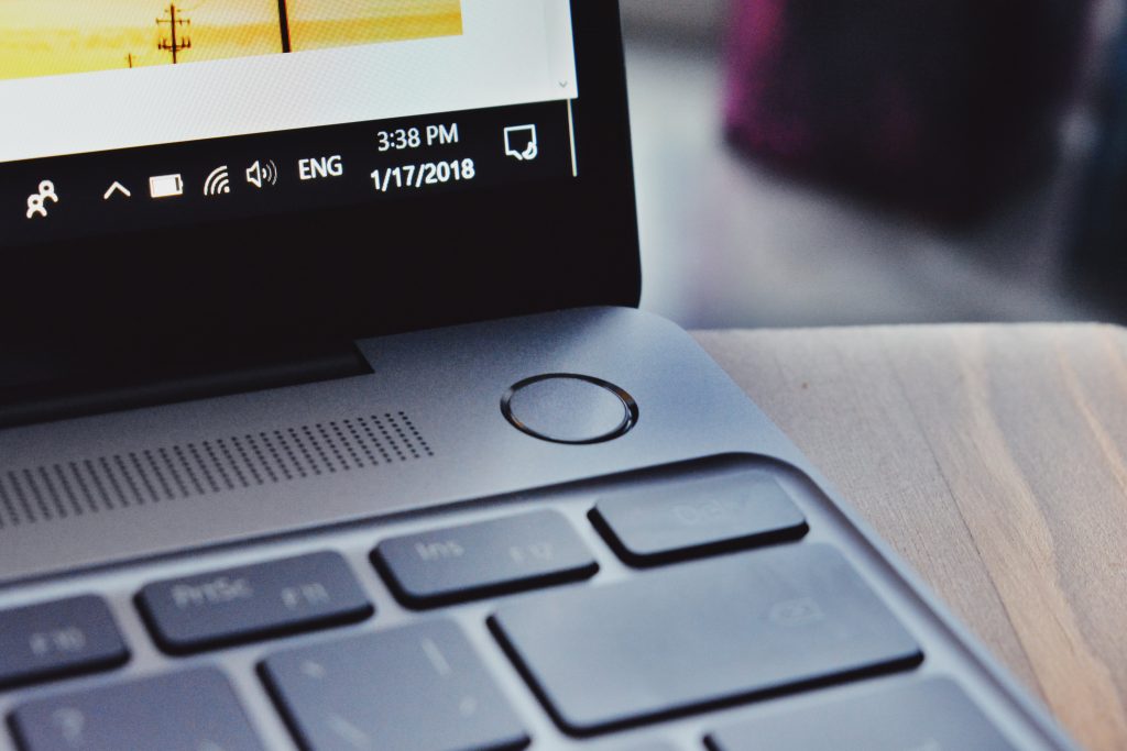 laptop battery Geeks Callout London